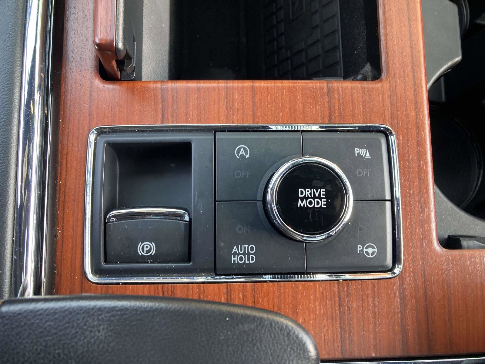 Used 2021 Lincoln Navigator Reserve AWD/4WD image 27