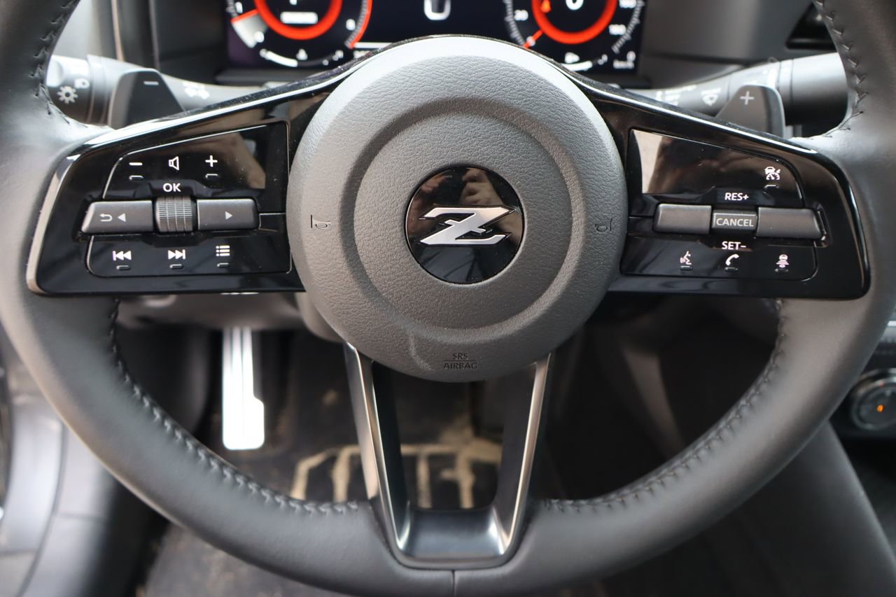 Used 2024 Nissan Z Sport w/ Floor Mat Package RWD image 10