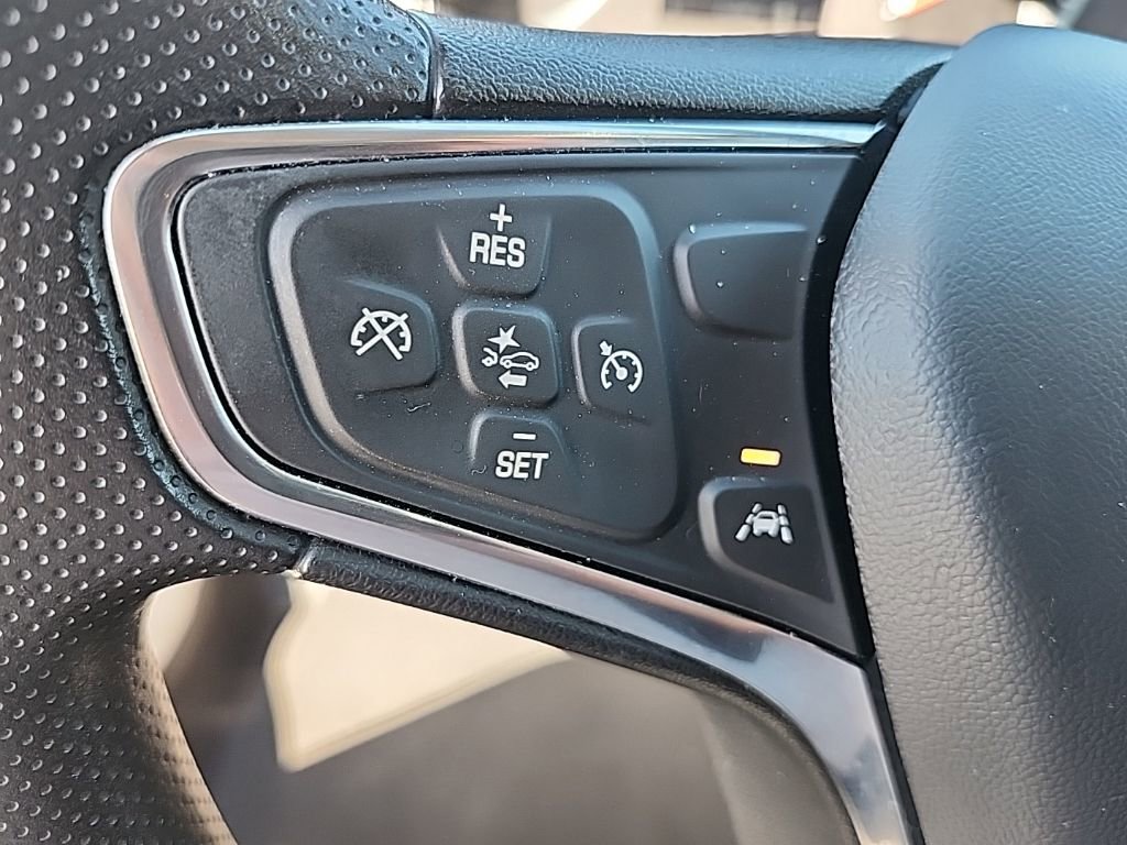 Used 2024 Chevrolet Malibu LT image 25