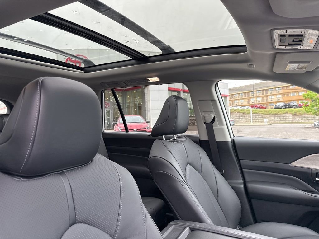 New 2026 Toyota Grand Highlander AWD image 7