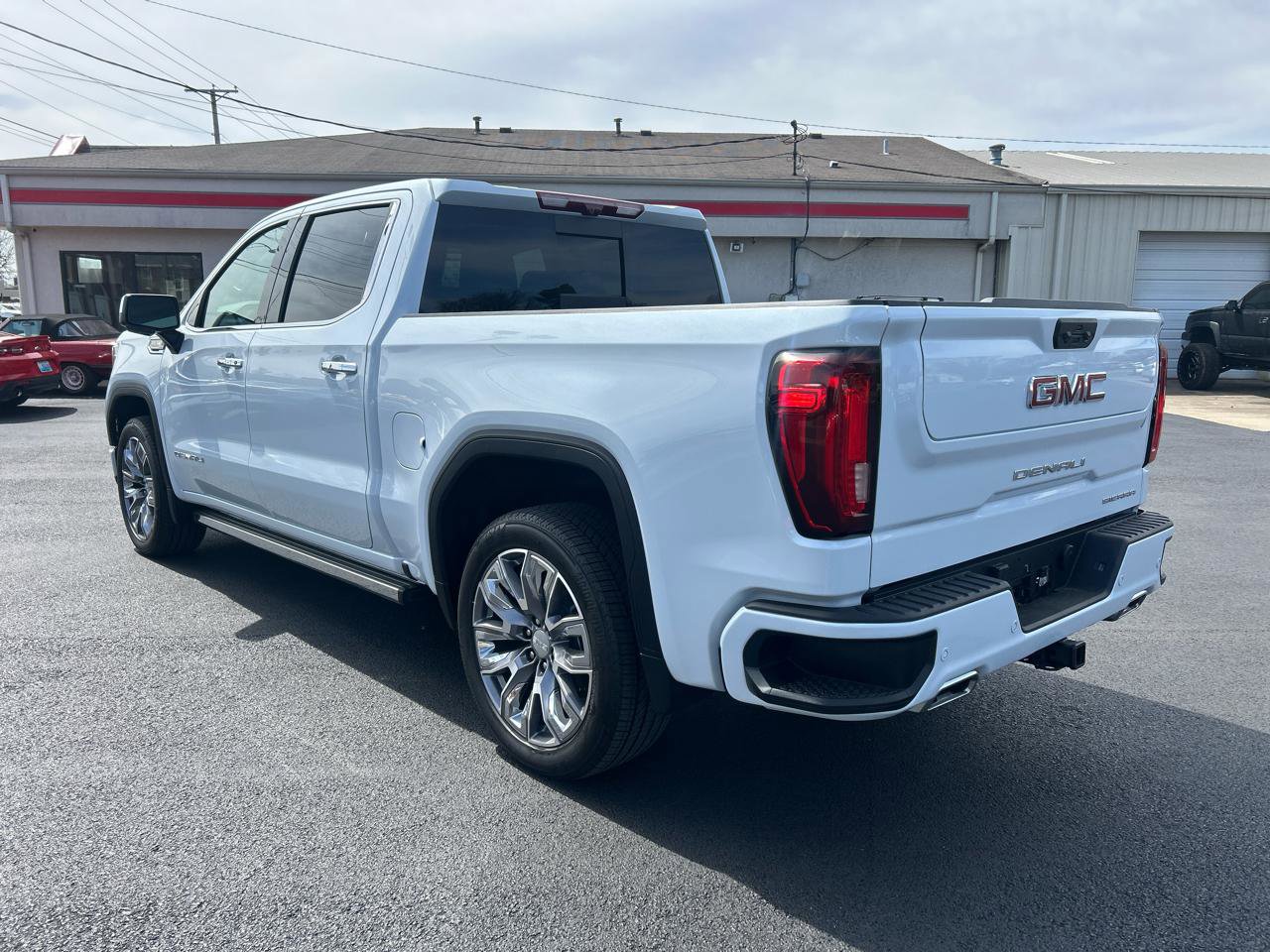 Used 2026 GMC Sierra 1500 Denali w/ Denali Reserve Package image 7