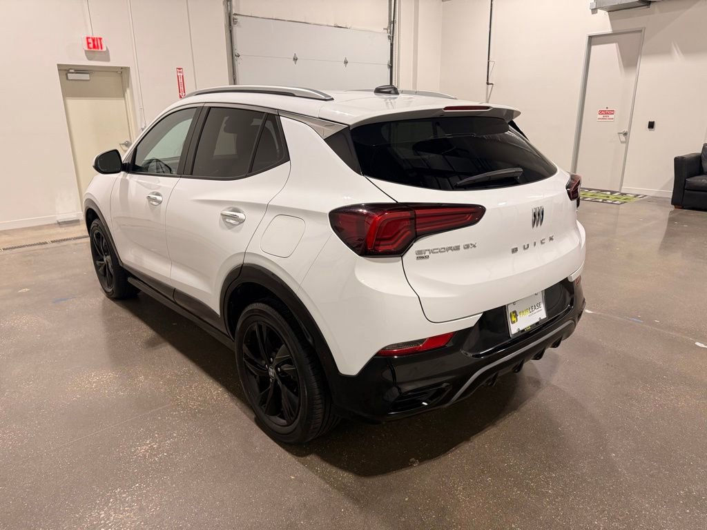 Used 2024 Buick Encore GX Sport Touring image 7