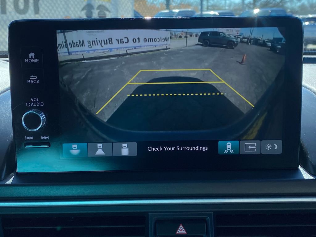 Used 2024 Honda Pilot Touring image 33