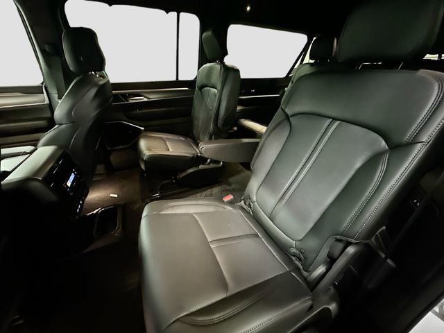 New 2025 Jeep Wagoneer L Series III w/ Quick Order Package 25C Super image 27
