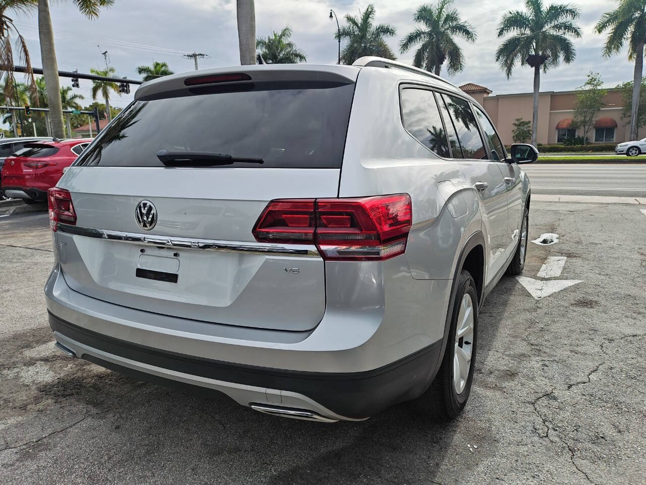 Used 2018 Volkswagen Atlas SE FWD image 9