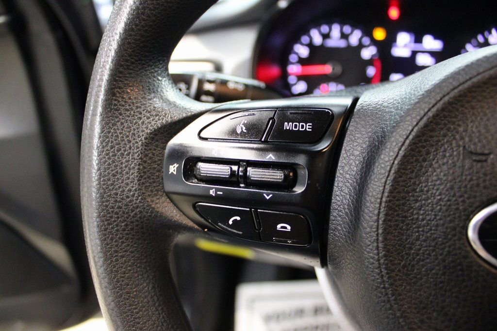 Used 2021 Kia Rio S image 22