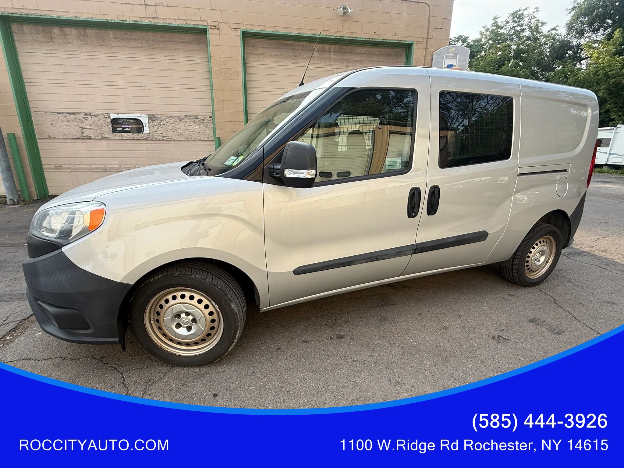 Used 2019 RAM ProMaster City Tradesman FWD image 1