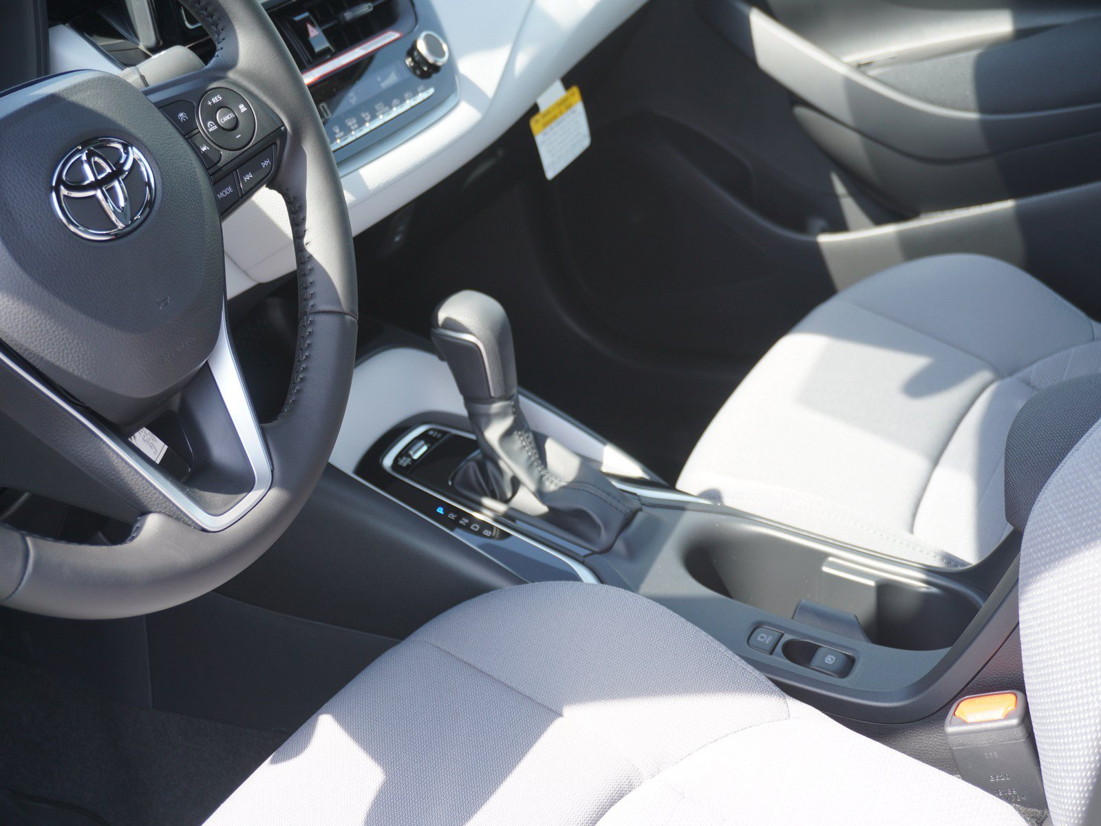 New 2027 Toyota Corolla SE FWD image 19