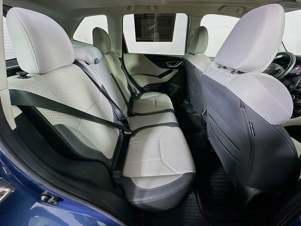 Used 2019 Subaru Forester Premium image 11