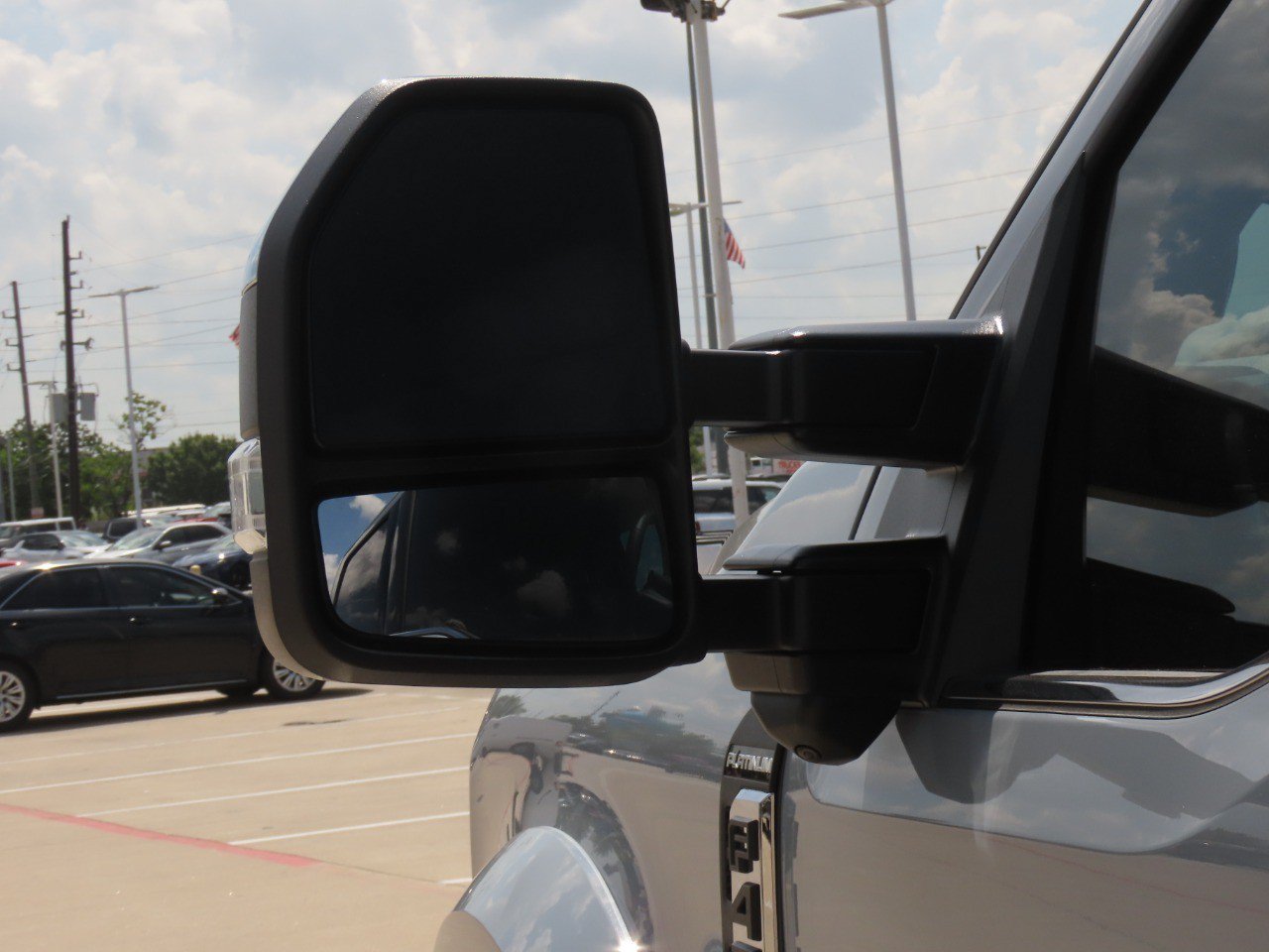 Used 2026 Ford F450 Platinum w/ Platinum Plus Package AWD/4WD image 18