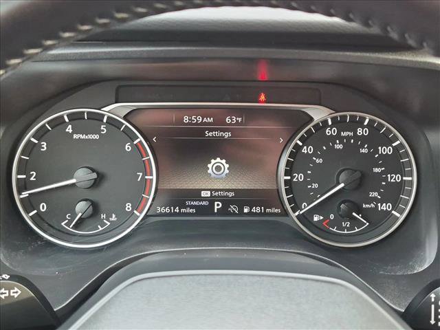 Used 2025 Nissan Rogue SV FWD image 11