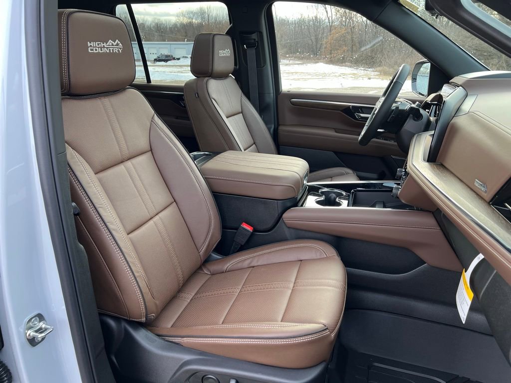 New 2026 Chevrolet Tahoe High Country image 14