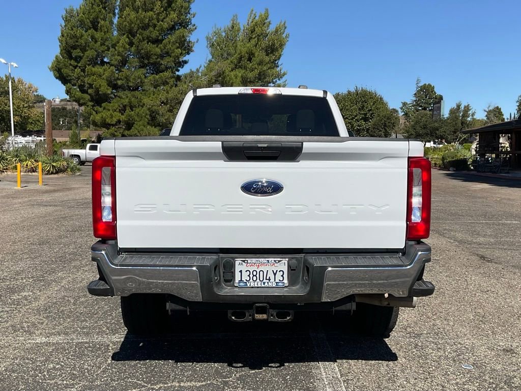 Certified 2024 Ford F250 XLT image 5