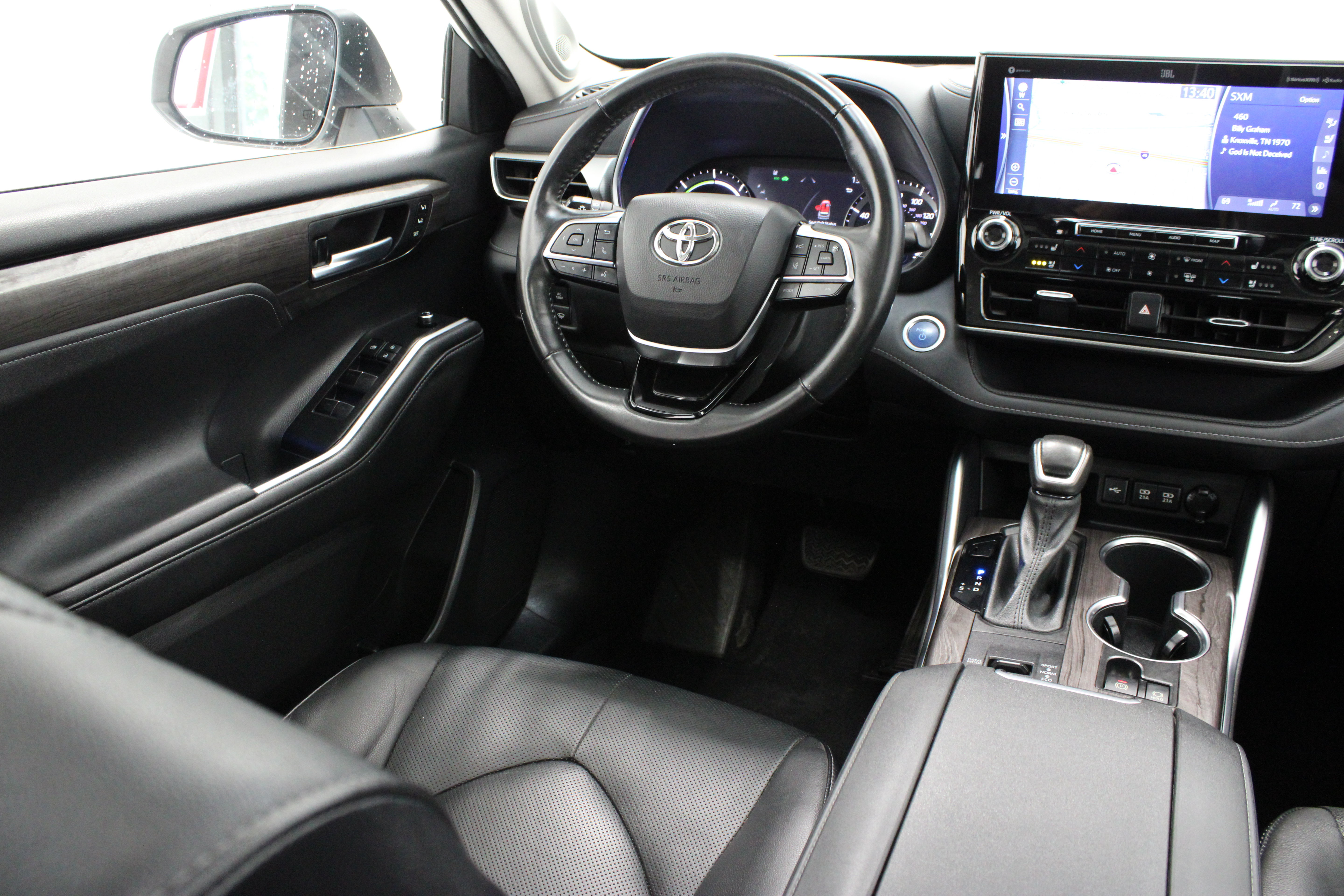 Used 2020 Toyota Highlander Platinum AWD/4WD image 35