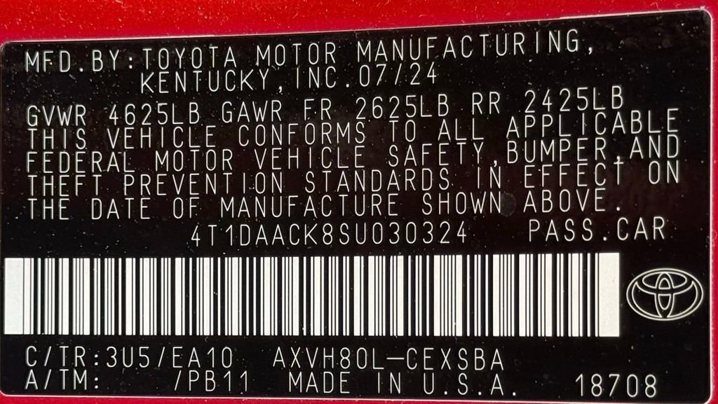 Used 2025 Toyota Camry SE image 45