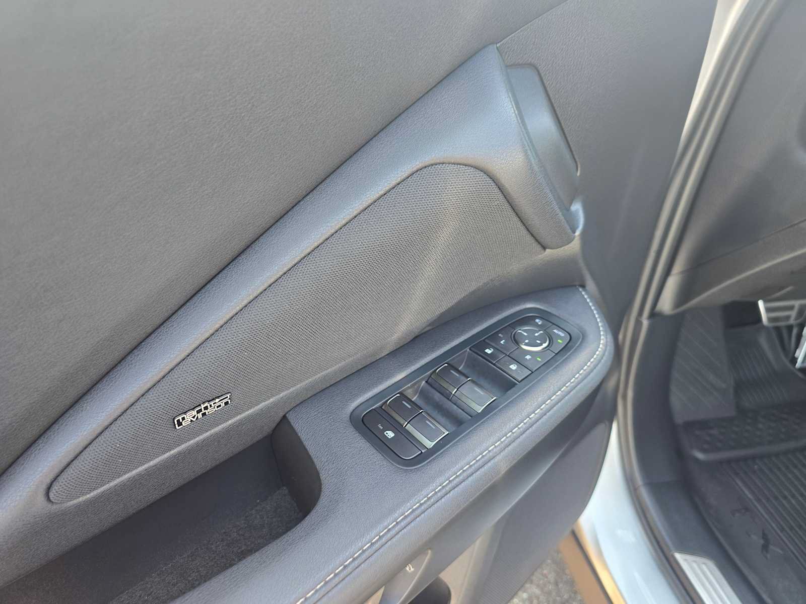 New 2026 Lexus TX 500h AWD image 22