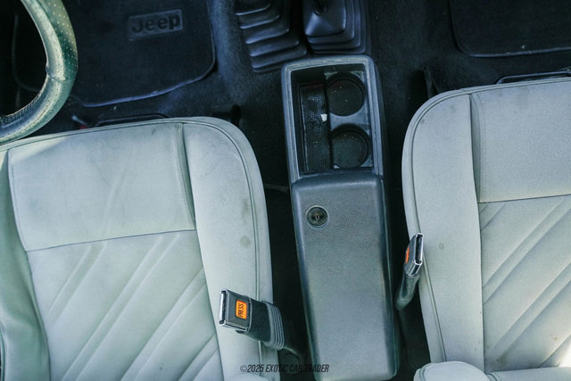 Used 1991 Jeep Wrangler Renegade image 56