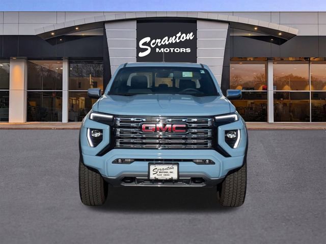 New 2025 GMC Canyon Denali image 8