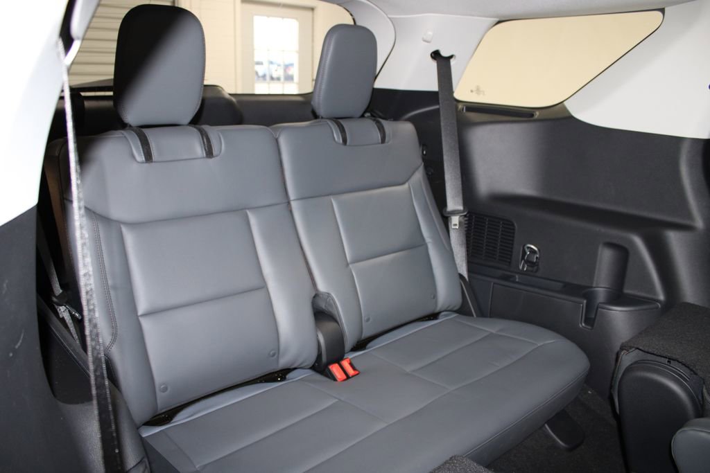 New 2026 Ford Explorer Active w/ Active Comfort Package image 30