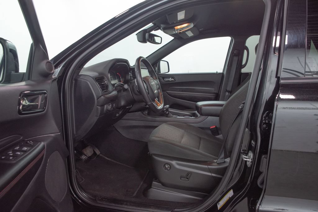 Used 2025 Dodge Durango GT AWD/4WD image 7