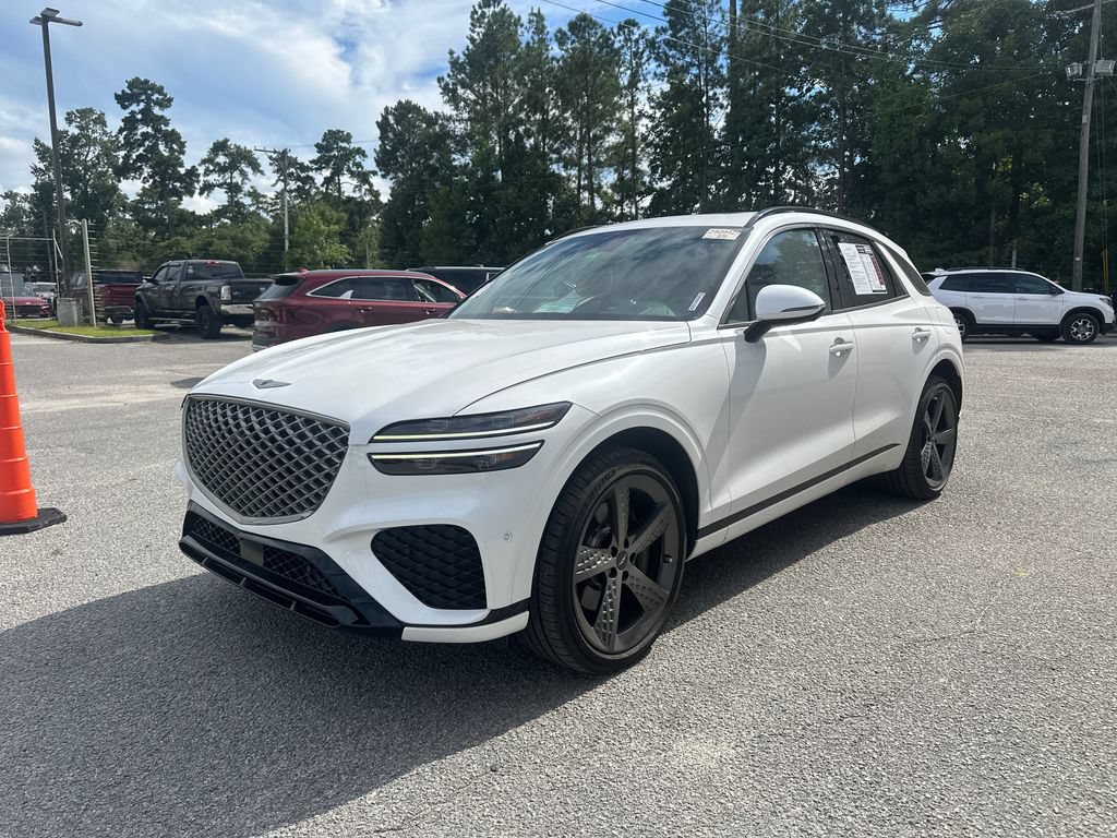 Used 2023 Genesis GV70 3.5T Sport w/ Sport Prestige Package AWD/4WD image 4