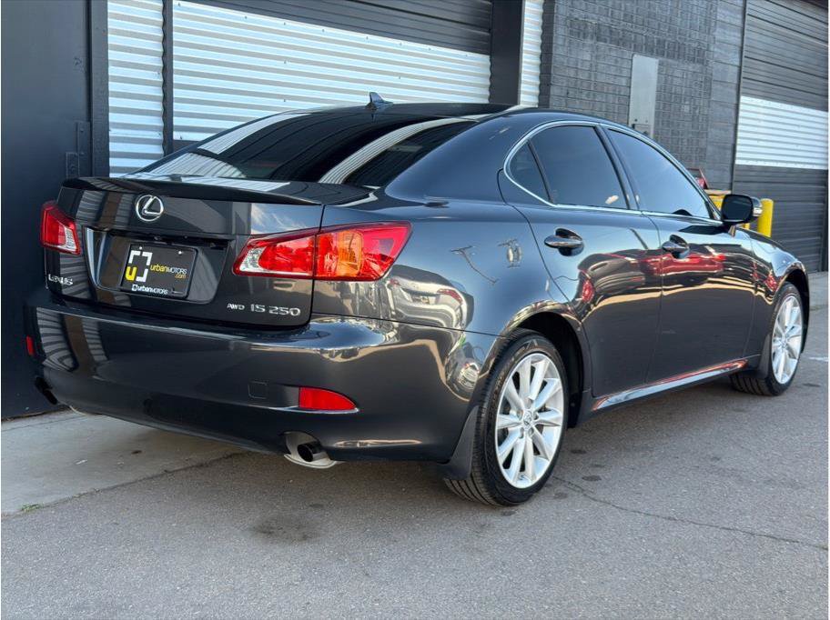 Used 2009 Lexus IS 250 AWD image 3