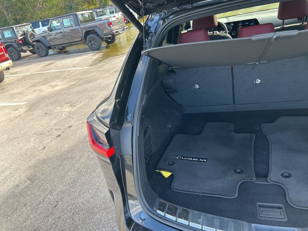 Used 2025 Lexus NX 250 FWD w/ Towing Package (2000 Lbs) image 31