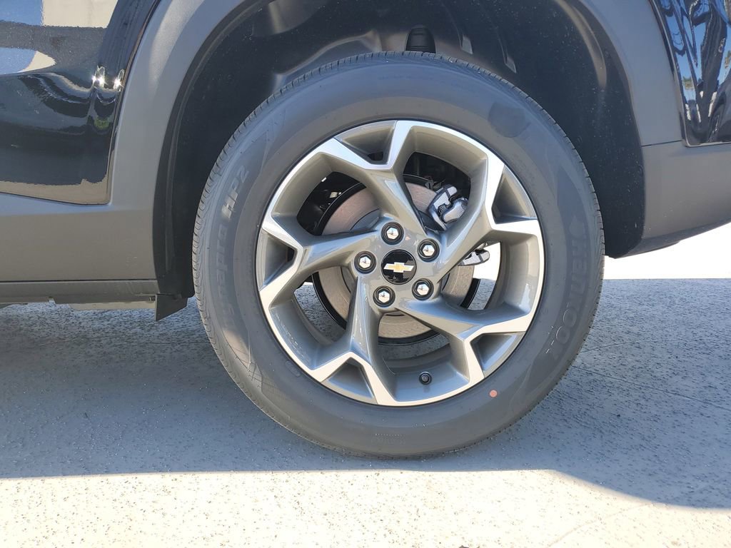 New 2026 Chevrolet Trax LT w/ LT Convenience Package image 5