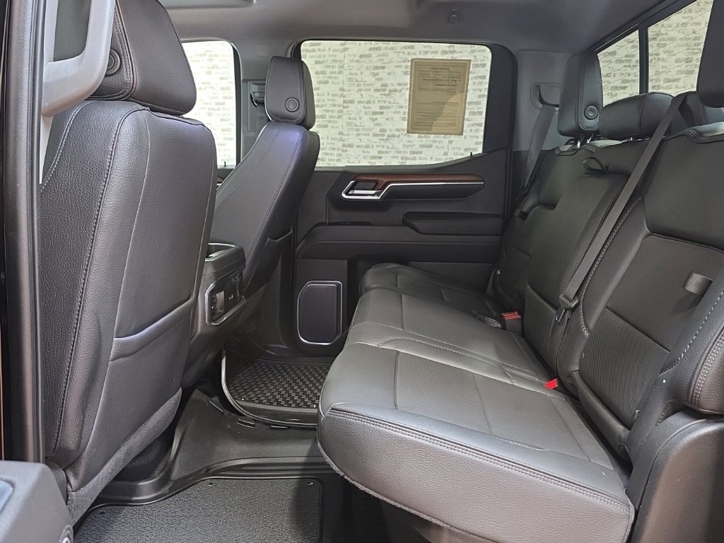 Used 2023 GMC Sierra 1500 Denali w/ Denali Reserve Package image 17