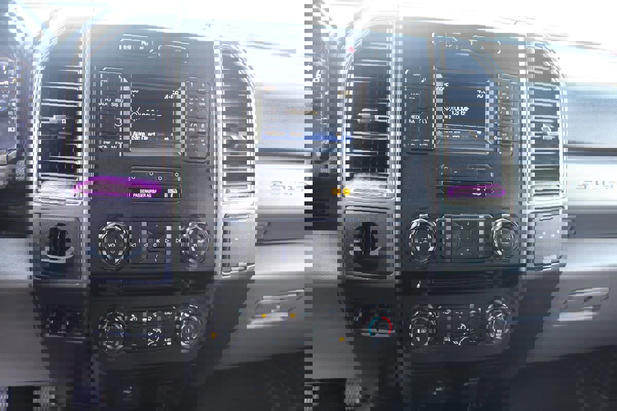 Used 2017 Ford F250 XLT image 27