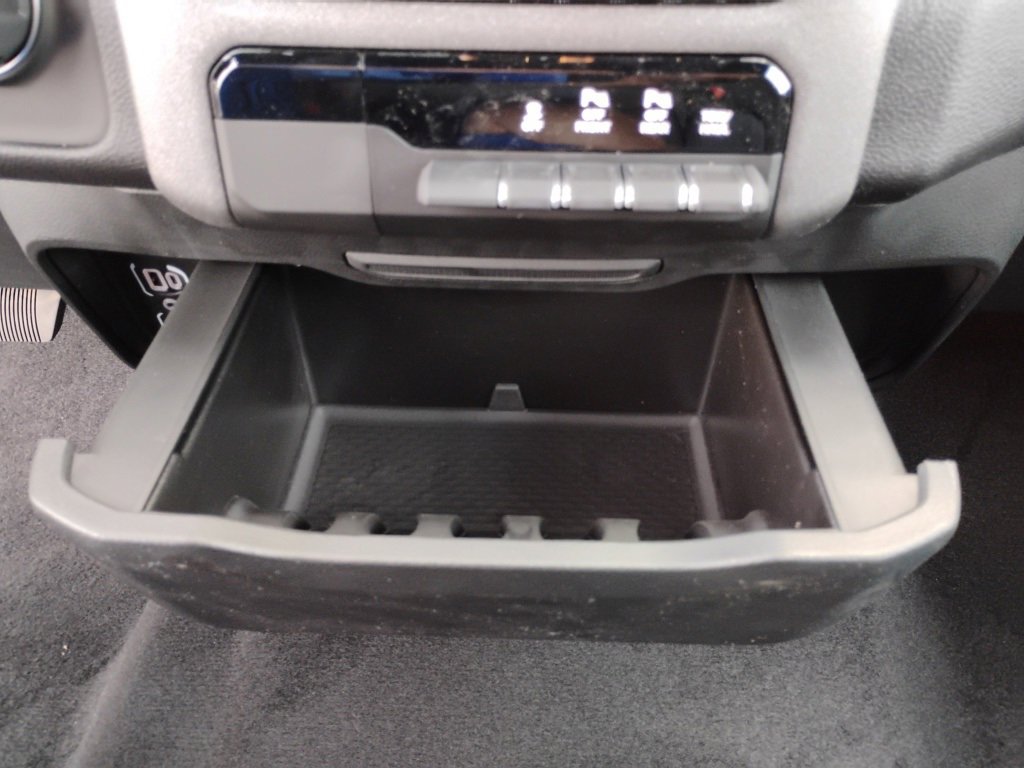 New 2026 RAM 1500 Express image 25