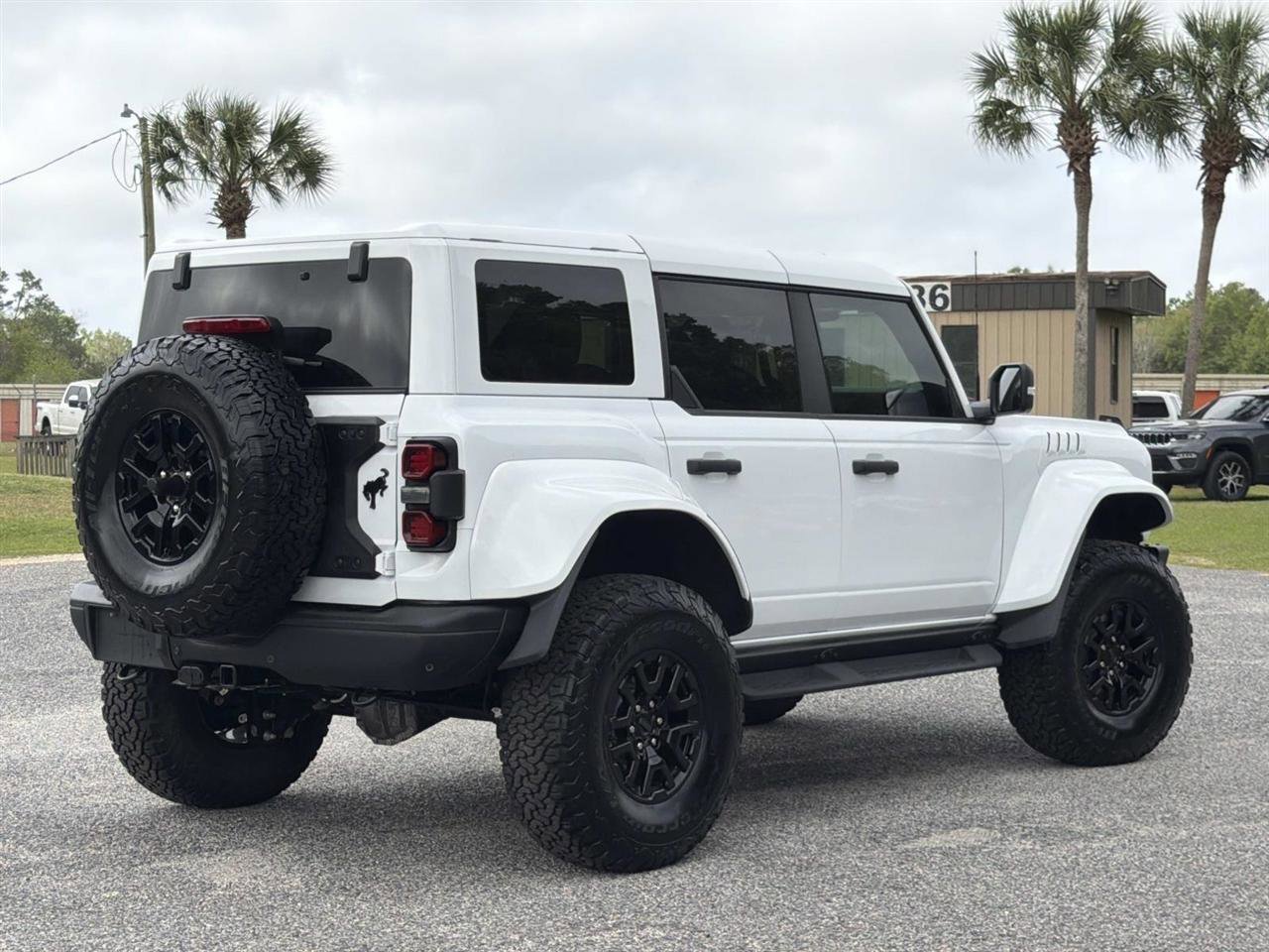 Used 2025 Ford Bronco Raptor image 6
