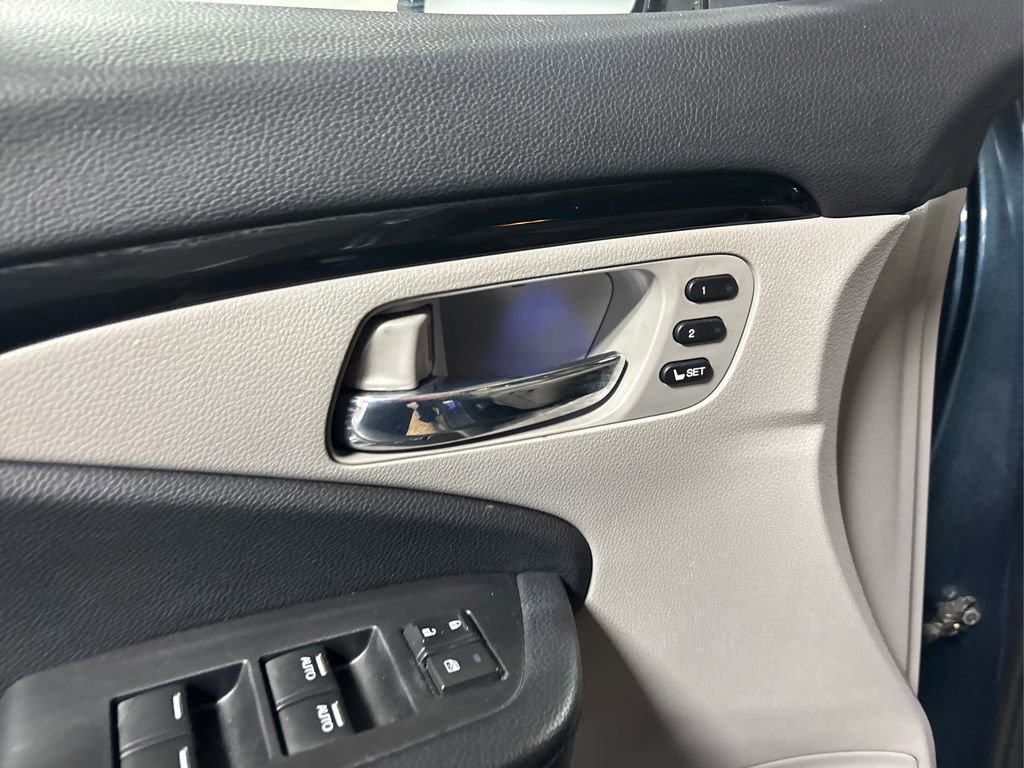 Used 2017 Honda Pilot Touring image 24