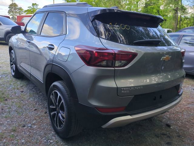 Used 2025 Chevrolet TrailBlazer LT AWD/4WD image 8