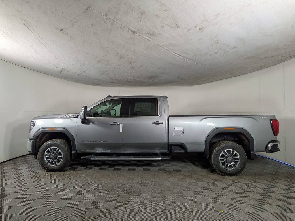 New 2026 GMC Sierra 2500 SLE w/ SLE Value Package; AWD/4WD image 3