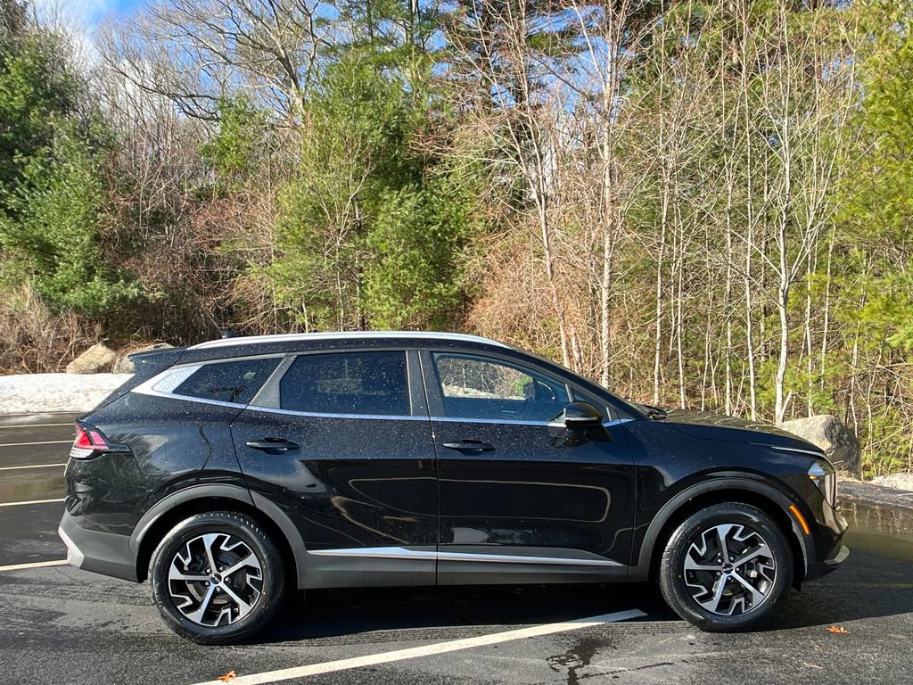 Used 2023 Kia Sportage EX image 6
