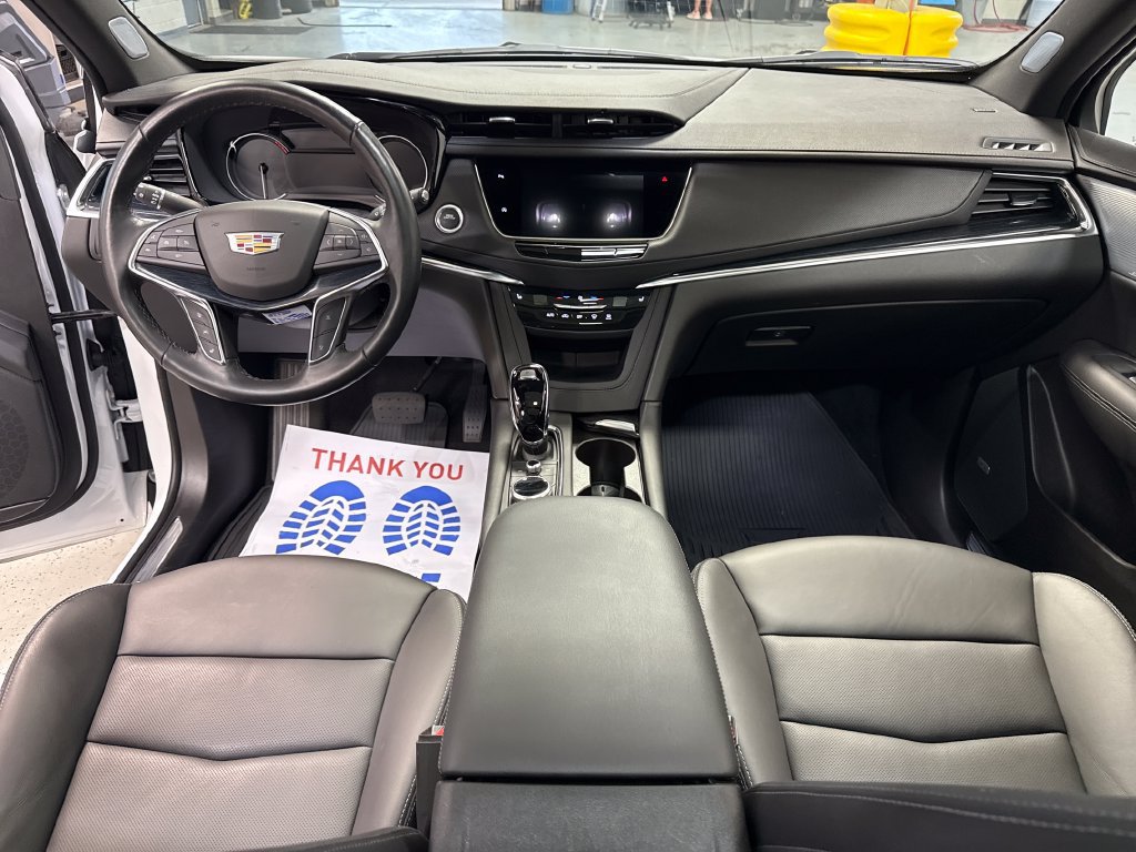 Used 2024 Cadillac XT5 Premium Luxury AWD/4WD image 17