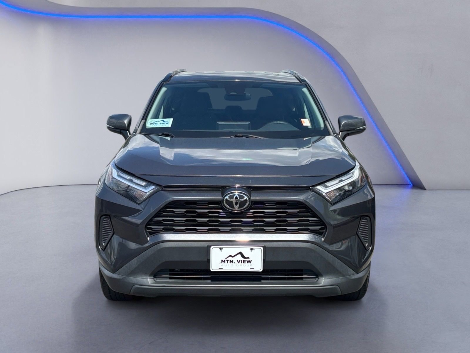 Used 2022 Toyota RAV4 XLE image 11