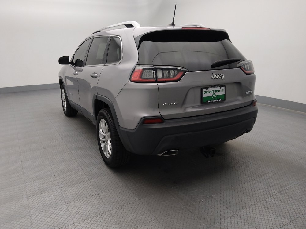 Used 2019 Jeep Cherokee Latitude w/ Cold Weather Group AWD/4WD image 6