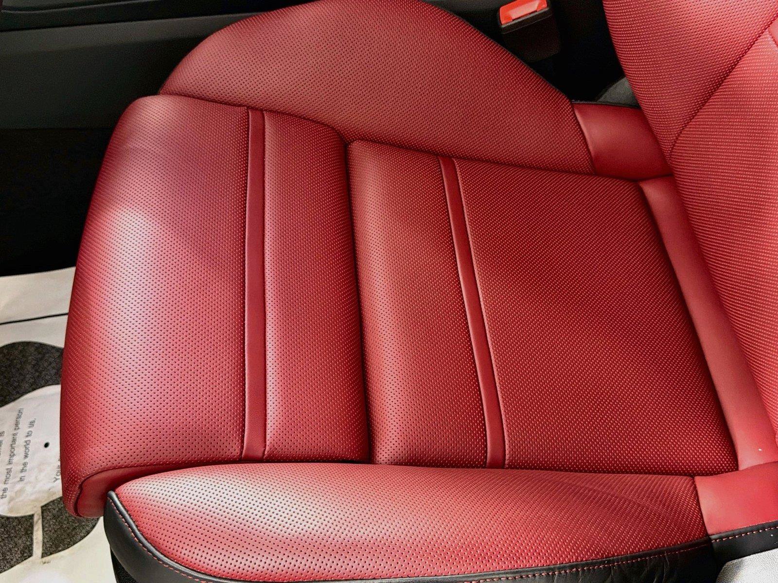 Used 2026 Porsche Cayenne GTS AWD/4WD image 32