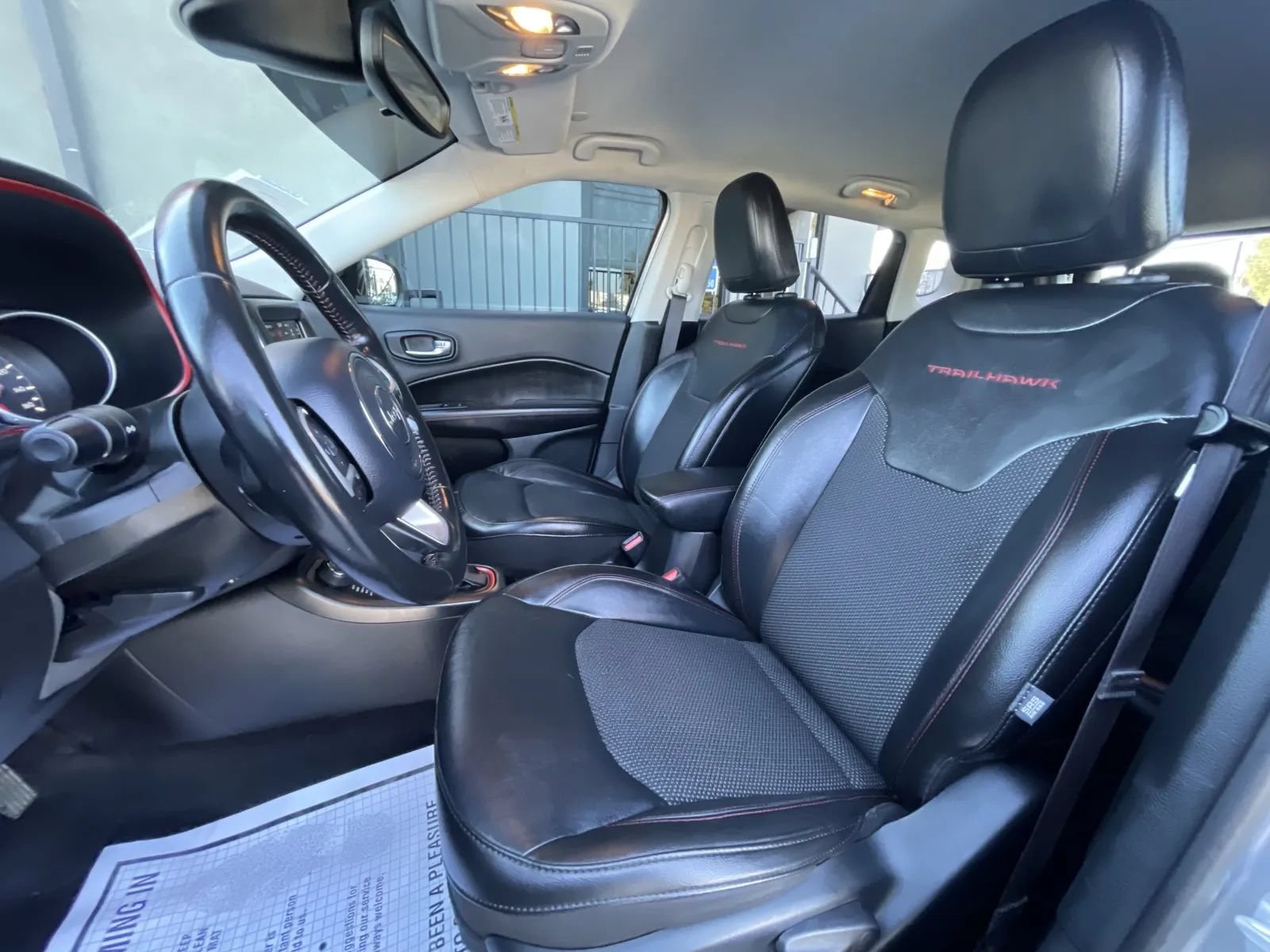 Used 2020 Jeep Compass Trailhawk AWD/4WD image 11