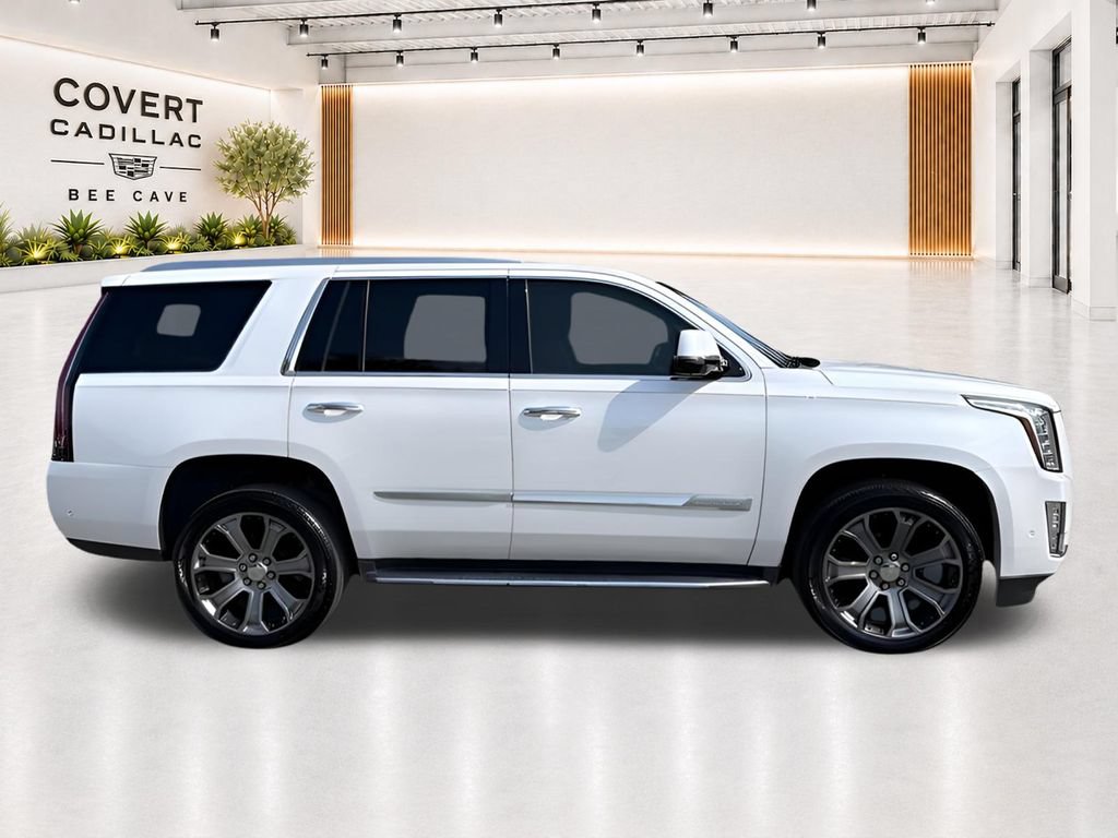 Used 2020 Cadillac Escalade Premium Luxury RWD image 20