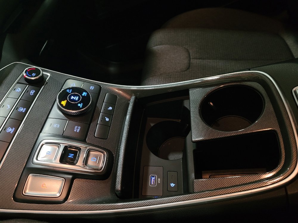 Used 2022 Hyundai Santa Fe SEL w/ Cargo Package image 26