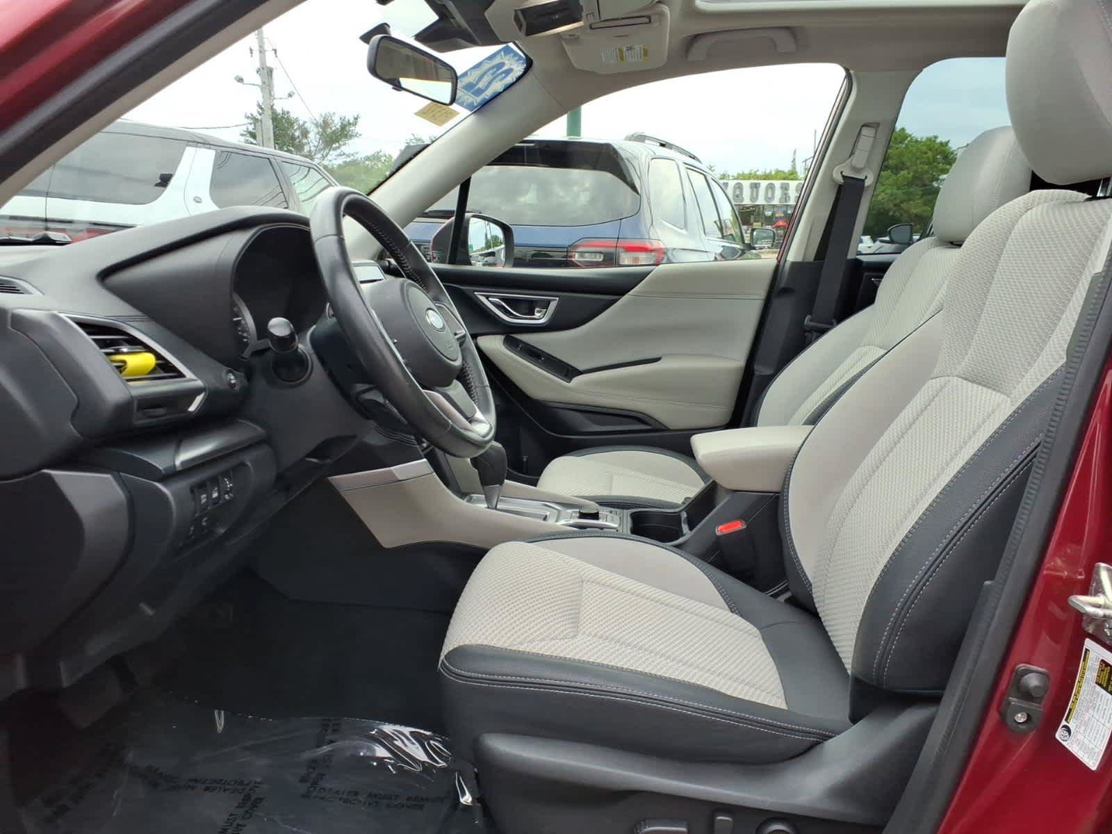 Used 2022 Subaru Forester Premium AWD/4WD image 11