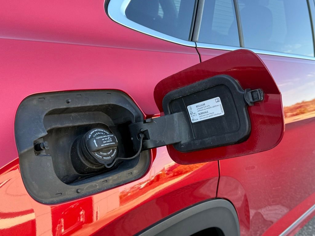 Used 2022 Volkswagen Atlas Cross Sport SEL R-Line image 50