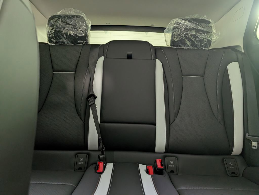 New 2025 Buick Envision Sport Touring image 27