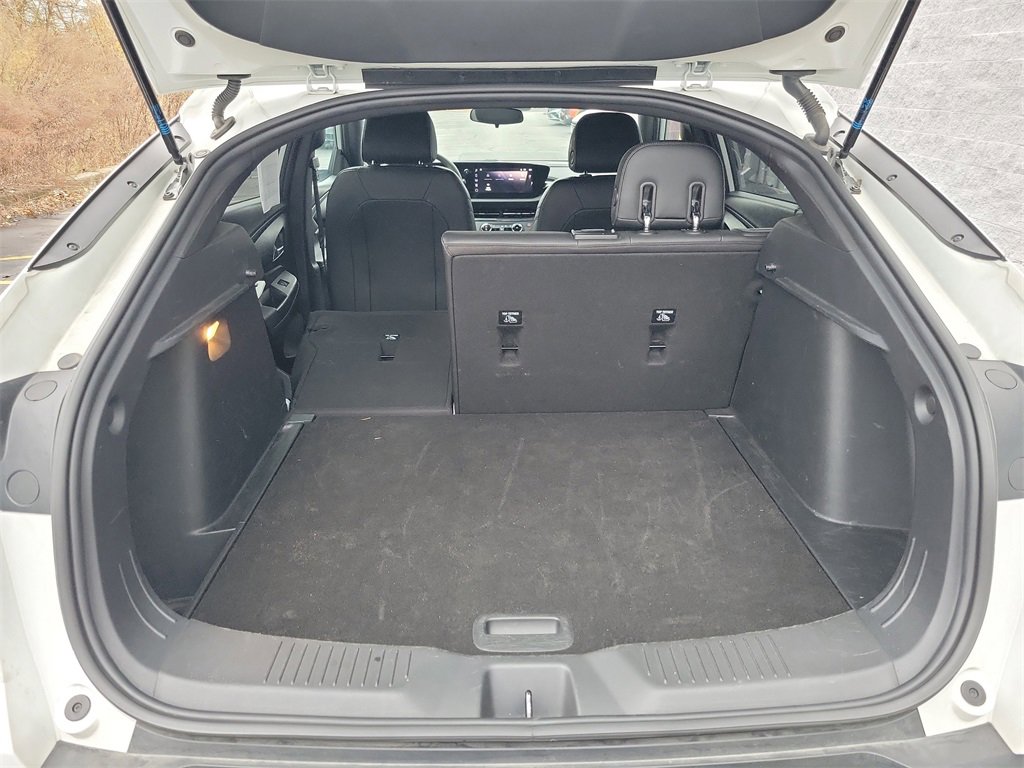 Used 2025 Buick Envista Preferred image 25