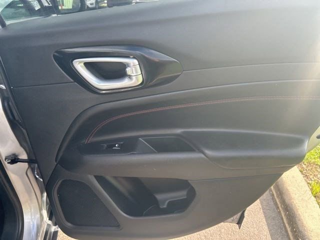 Used 2023 Jeep Compass Trailhawk image 33