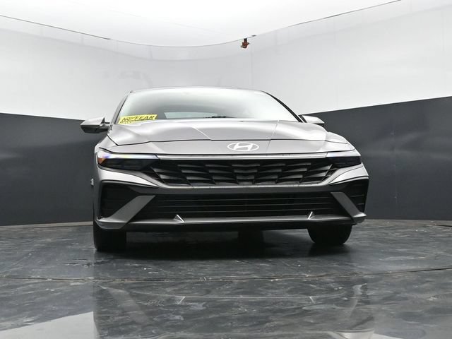 Used 2024 Hyundai Elantra SEL FWD image 54