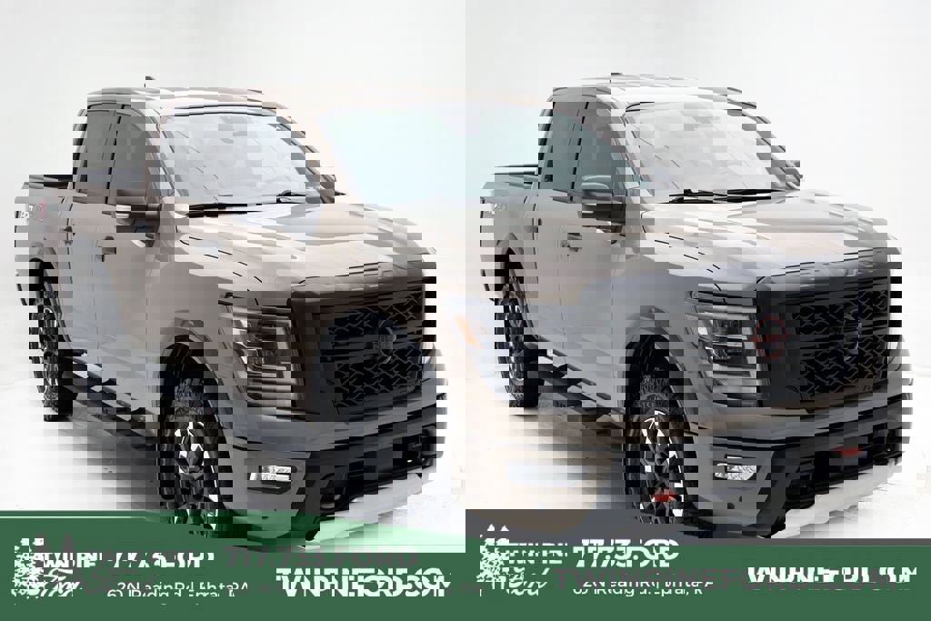 Used 2023 Nissan Titan PRO-4X w/ Pro-4x Convenience Package